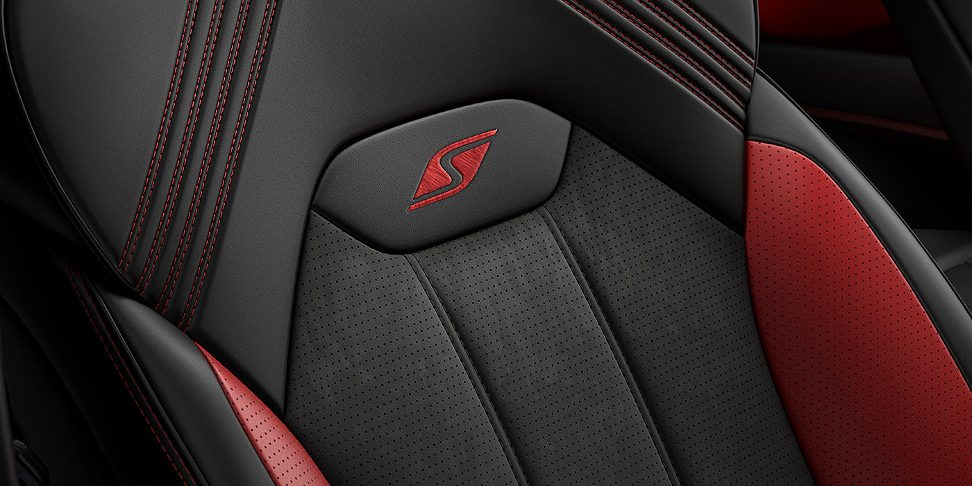 Bentley Chongqing Bentley Bentayga S seat with detailed red Hotspur stitching and black Beluga coloured hide. 
