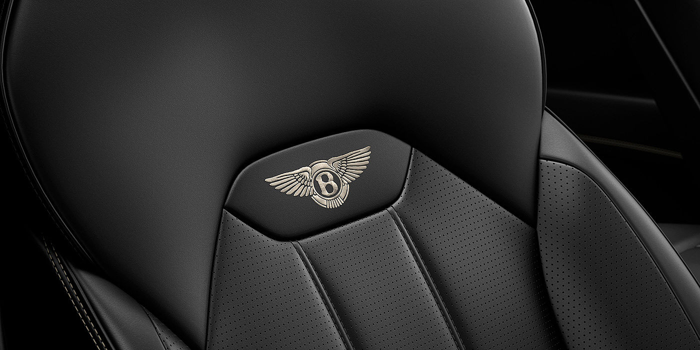 Bentley Chongqing Bentley Bentayga seat with detailed Linen coloured contrast stitching on Beluga black coloured hide.